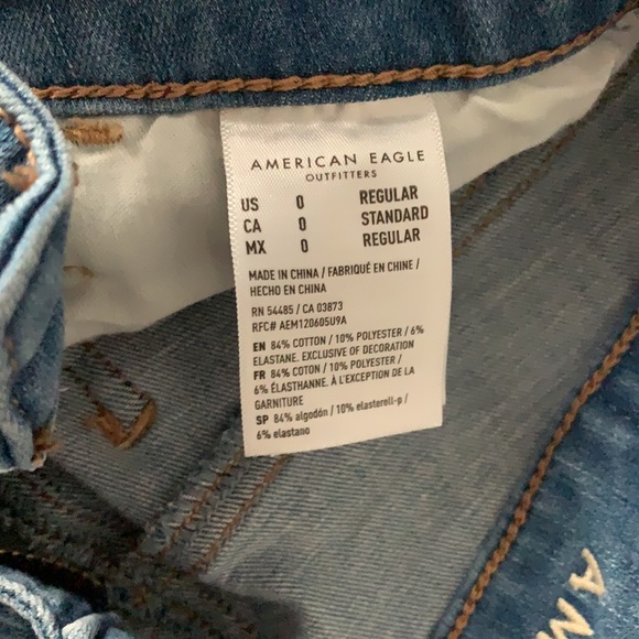 American Eagle Dream Jeans - Picture 2 of 3
